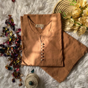 Light brown solid linen